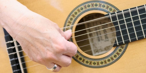 Die Spieltechnik des Fingerpicking
