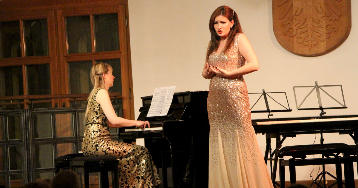 Meghan Behiel, Anna Tsartsidze