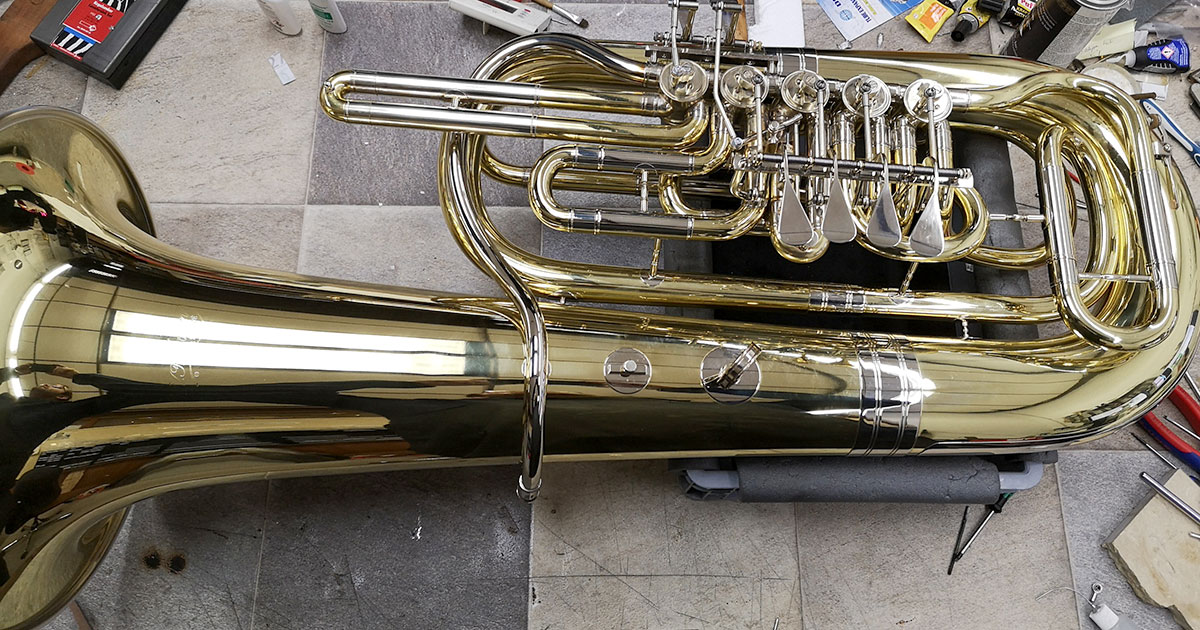 Nachgerüstete Tuba.
