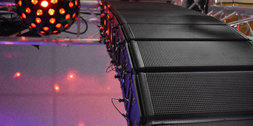 Pronomic V-Array: ultrageiles, supermodulares, megakompaktes PA-System!