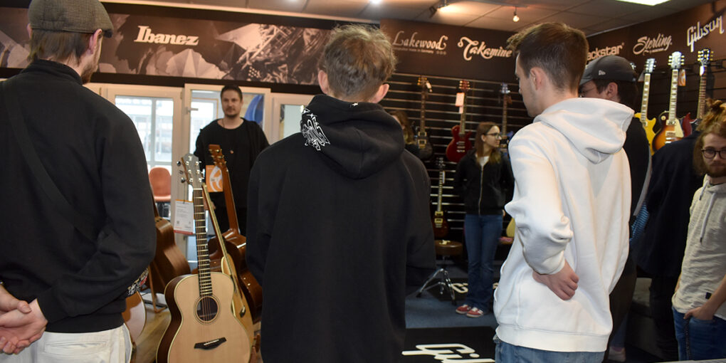 Besuch der Musikinstrumentenbauschule Mittenwald: ein Blick hinter die Kulissen bei Kirstein