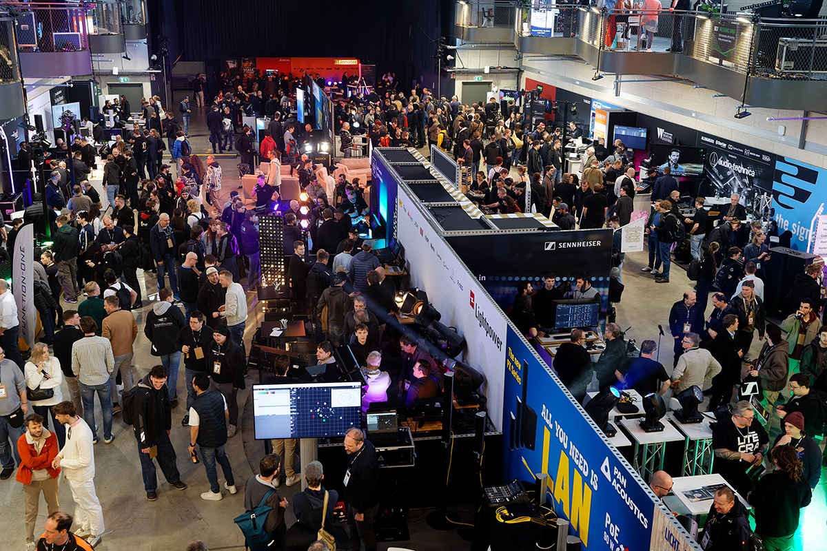 Großer Publikumsandrang auf der LEaT X 26