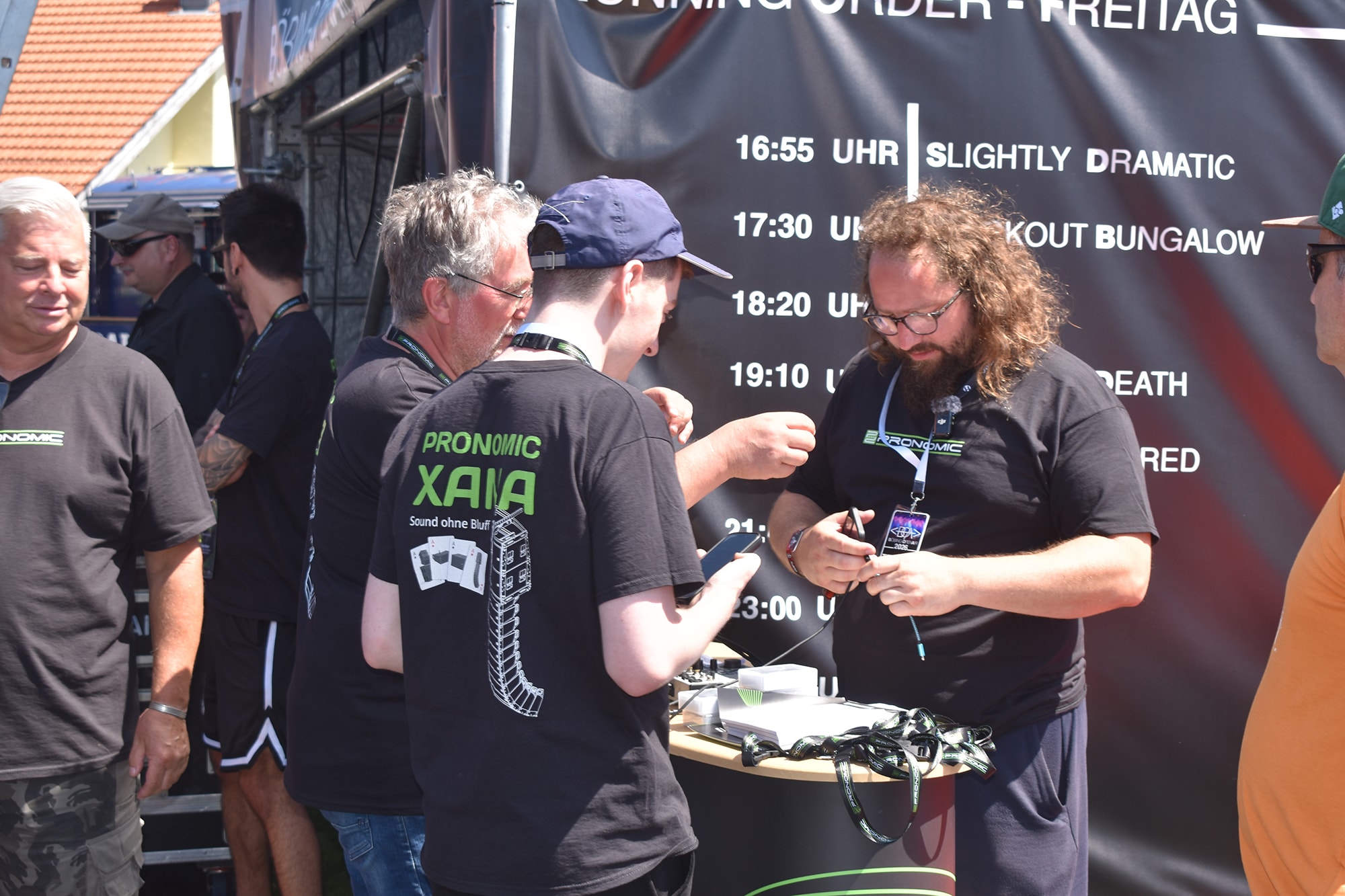 Ruben Raff und weitere Teilnehmer bei Hands-on Pronomic XANA beim Böbing Open Air 2026