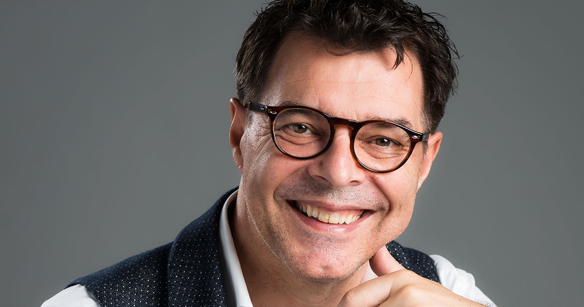 Peter Baartmans wird live bei der MusiConnect 2022 zu sehen und zu hören sein.