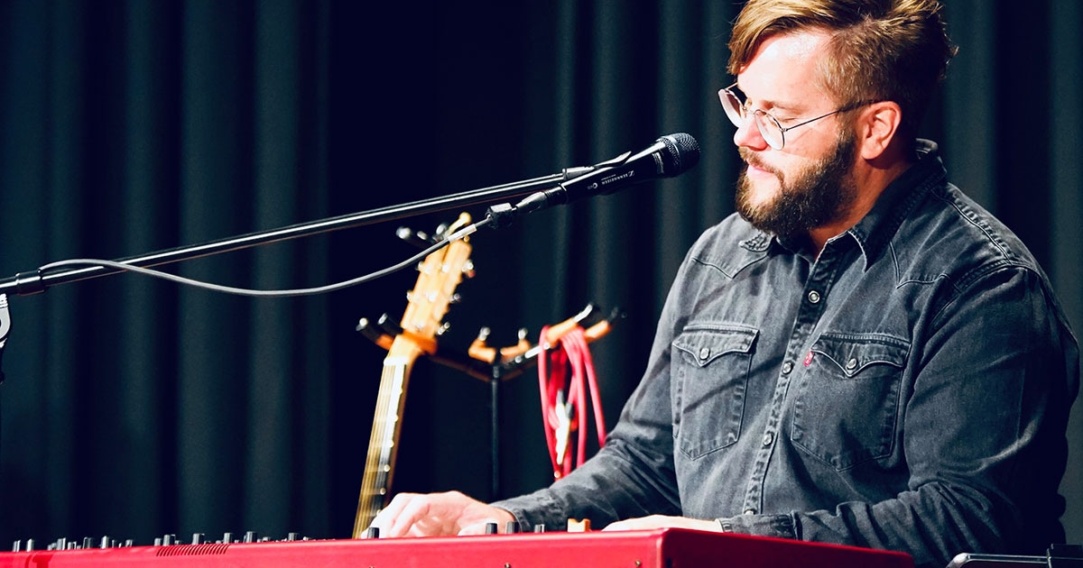 Lars Peter, Keyboarder bei Michael Paddy Kelly, präsentiert euch die Clavie Nord Keyboards