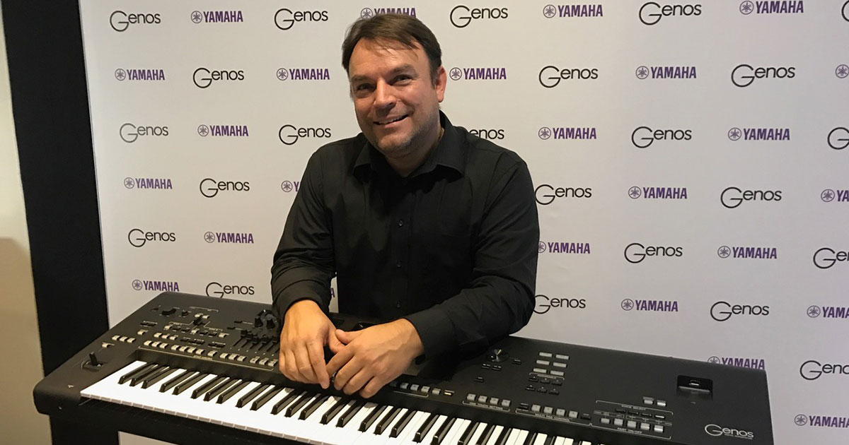 Roman Sterzik steht auf der MusiConnect 2022 als Experte für Yamaha-Digitalpianos zur Verfügung.