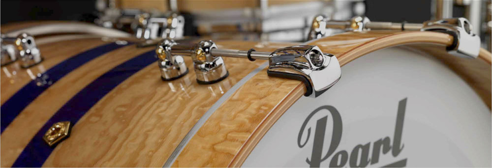 Pearl Drums.