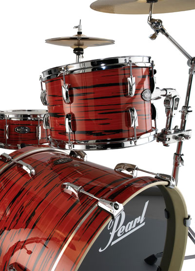 Pearl Drums.