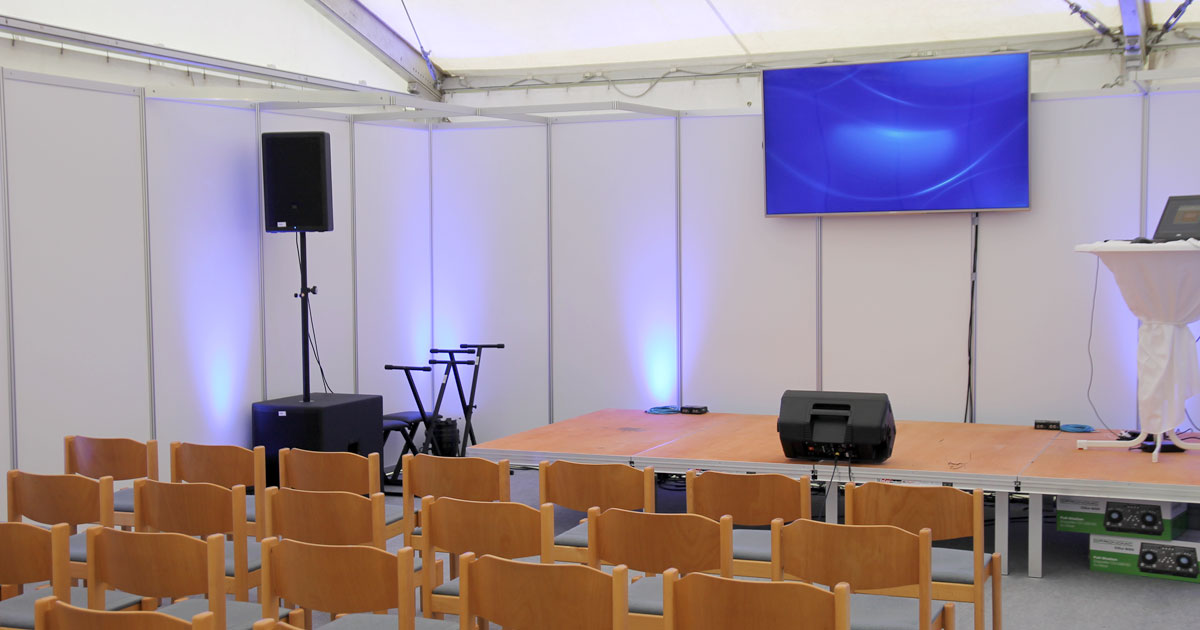 MusiConnect 2017: Aufbauarbeiten Messestage.