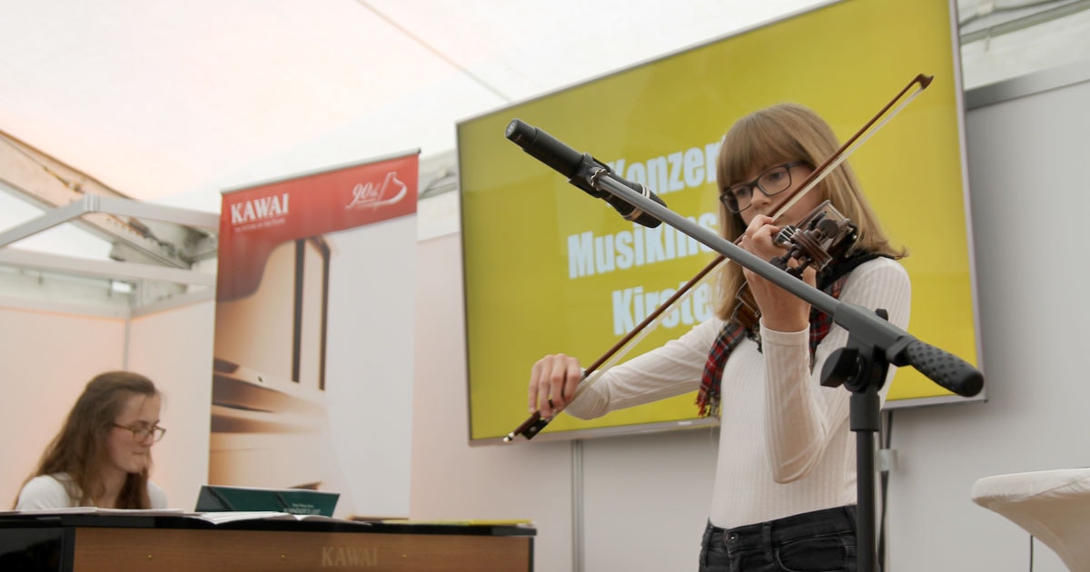 MusiConnect 2017: Live-Acts: Musikinstitut Kirstein.
