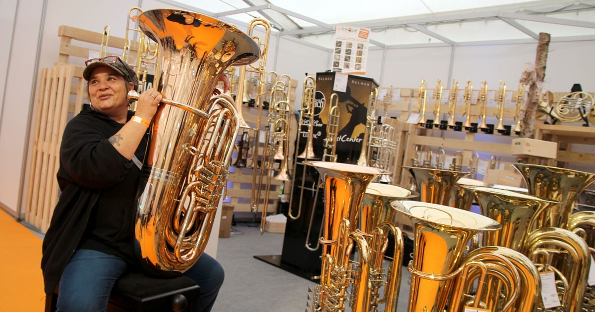MusiConnect 2017: Messestand Blasinstrumente.
