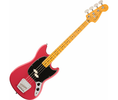 Fender Mustang Bass レッド 美品。 e765948c9a161625f075c08d32b4f1