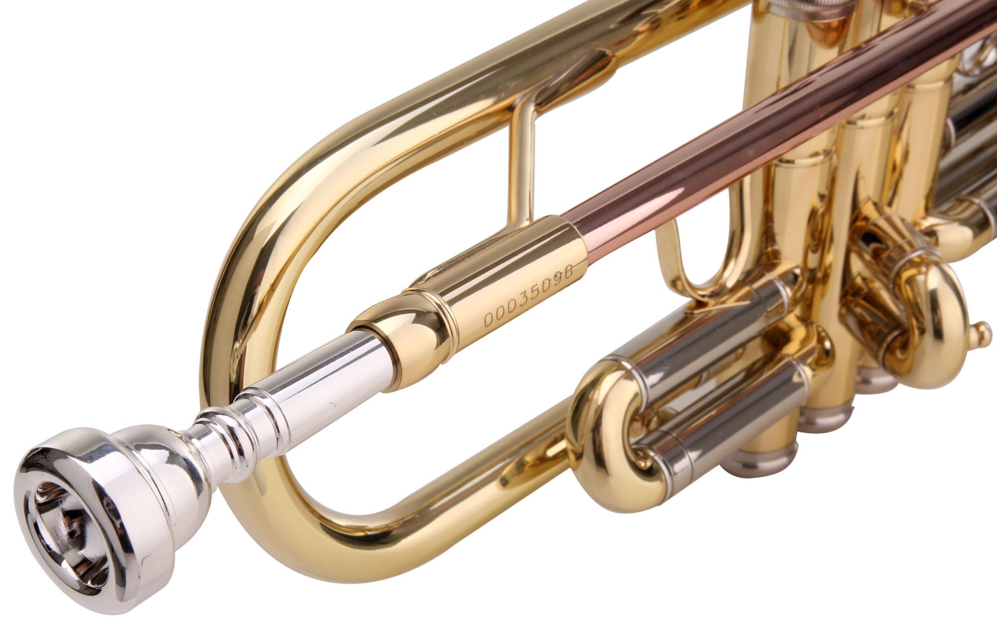 Classic Cantabile TR-30L Trompette Sib Professionnelle - Laiton Avec Coffret Et Embouchure