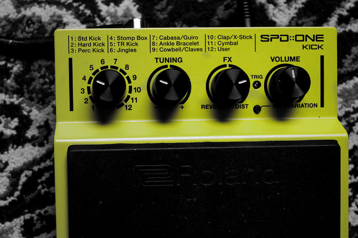 Sons de kick drum et stomp box, spécialement sélectionnés pour le jeu aux pieds