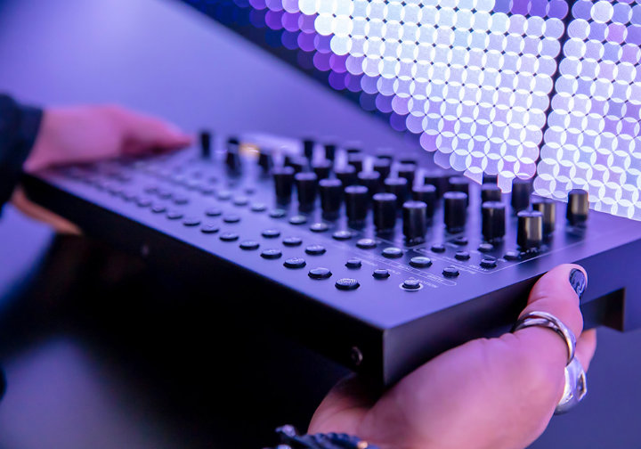 Roland SH-4D Desktop Synthesizer