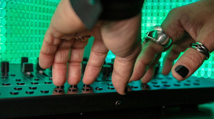 Roland SH-4D Desktop Synthesizer