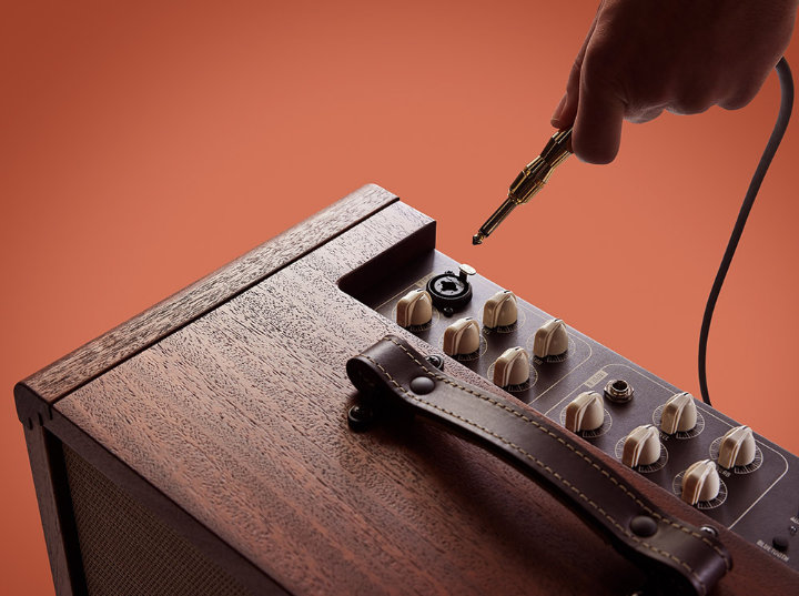 Taylor Circa74 AV150-10 150W 10" Akustik Combo