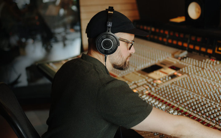 Performance De Transducteur Sans Restriction